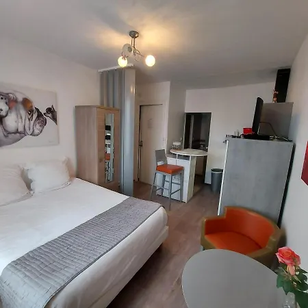 شقة Longchamp-studio De Charme, Coeur De Vichy, Quartier Calme *