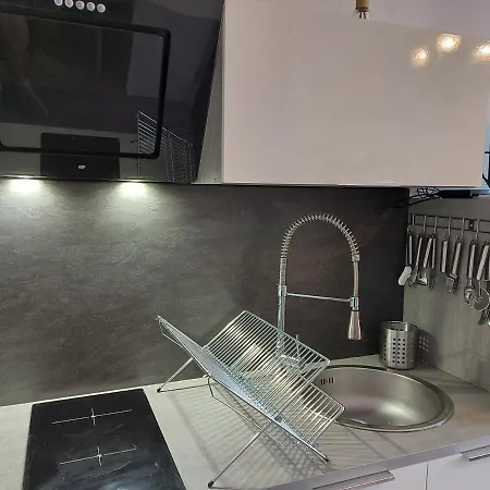 Apartamento Longchamp-studio De Charme, Coeur De Vichy, Quartier Calme *