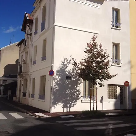 Longchamp-studio De Charme, Coeur De Vichy, Quartier Calme